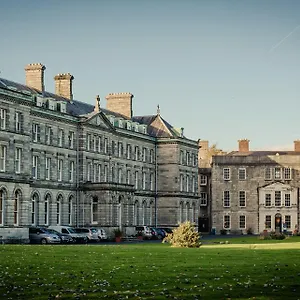 Dcu All Hallows Apartment